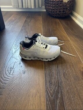 ON Running Womens Running Shoes